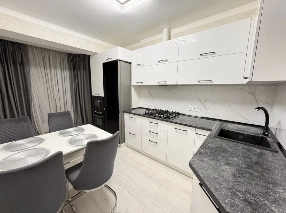 продажа однокомнатной квартиры номер A-173742 в Малиновском районе, фото номер 9